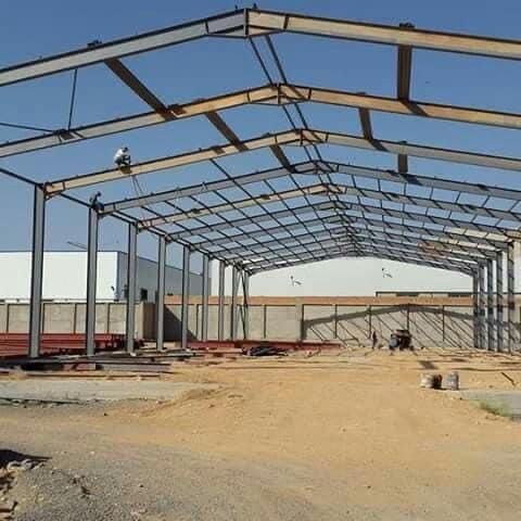 Vând hala metalica 15x35