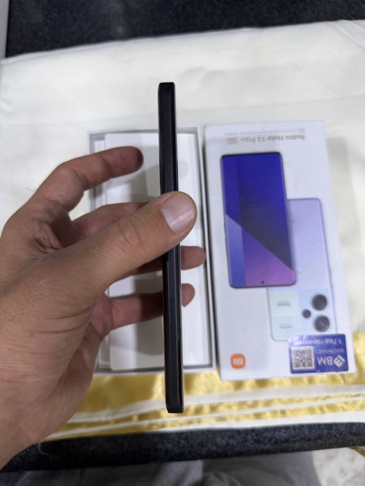 xiaomi not 13 pro +5g pamit 8.256g holati yahwi oqip tel qlila