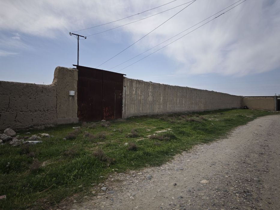 Samarqand viloyati Pastdargʻom tumanida Kamolot mahallasi. 57 maktab.