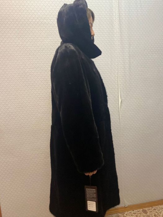 Шуба норковая черный