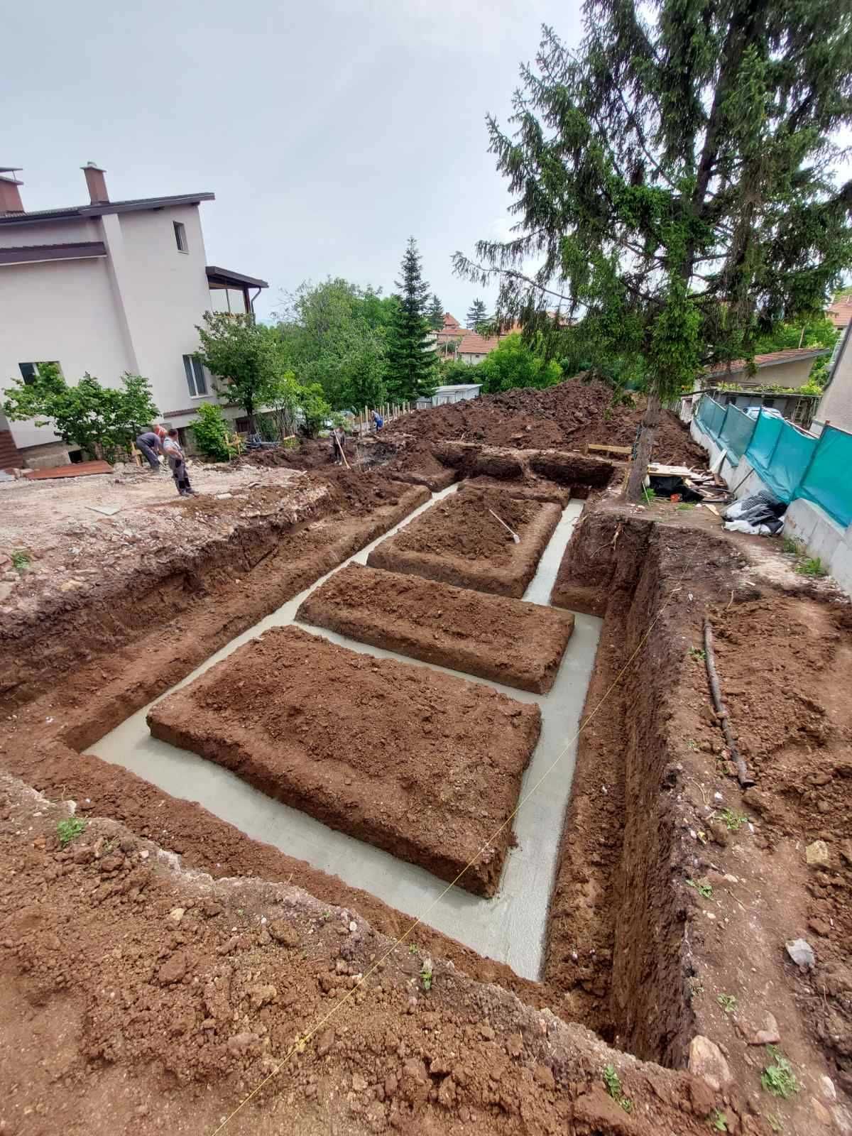 услуги с багер, бобкат и валяк