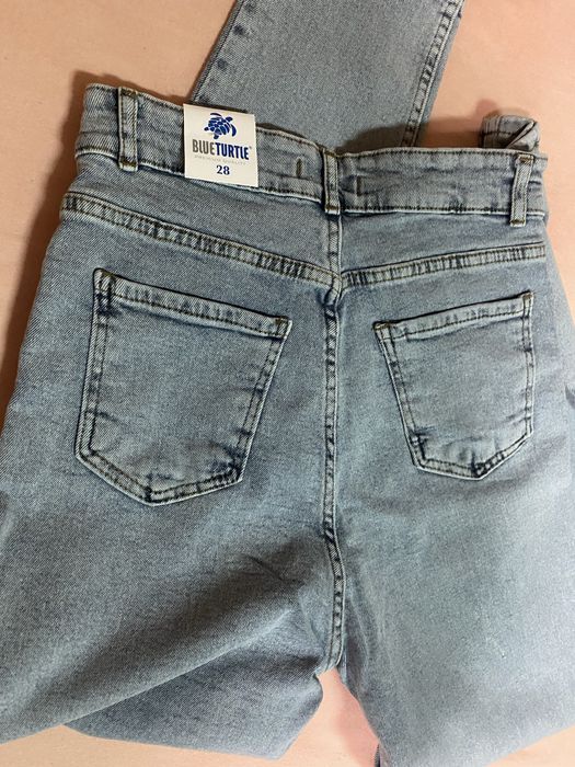 Дамски дънки