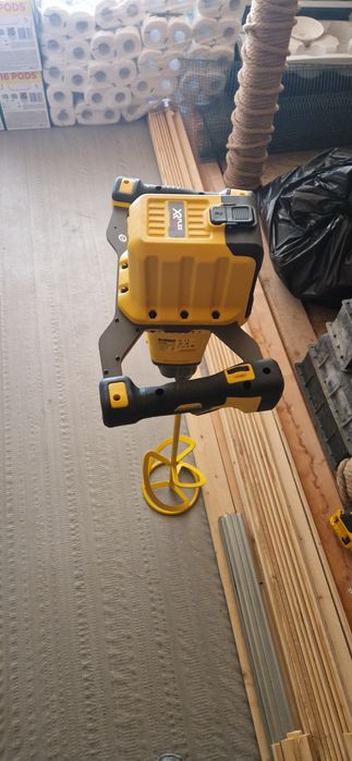 Scule Devalt profesionale xr