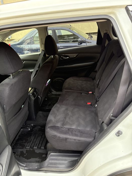 Vand Nissan X-Trail, 4x4, automat, 2.0 diesel, carte service, propriet