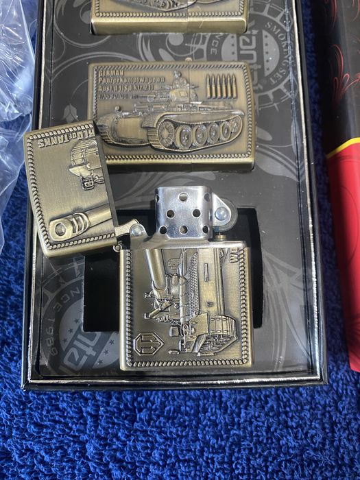 Bricheta. Set Brichete Metalice gen Zippo in cutie.