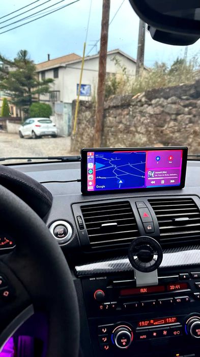 Navigație Auto Universală 11.3" Inch Cu Camera De Bord Incorporata