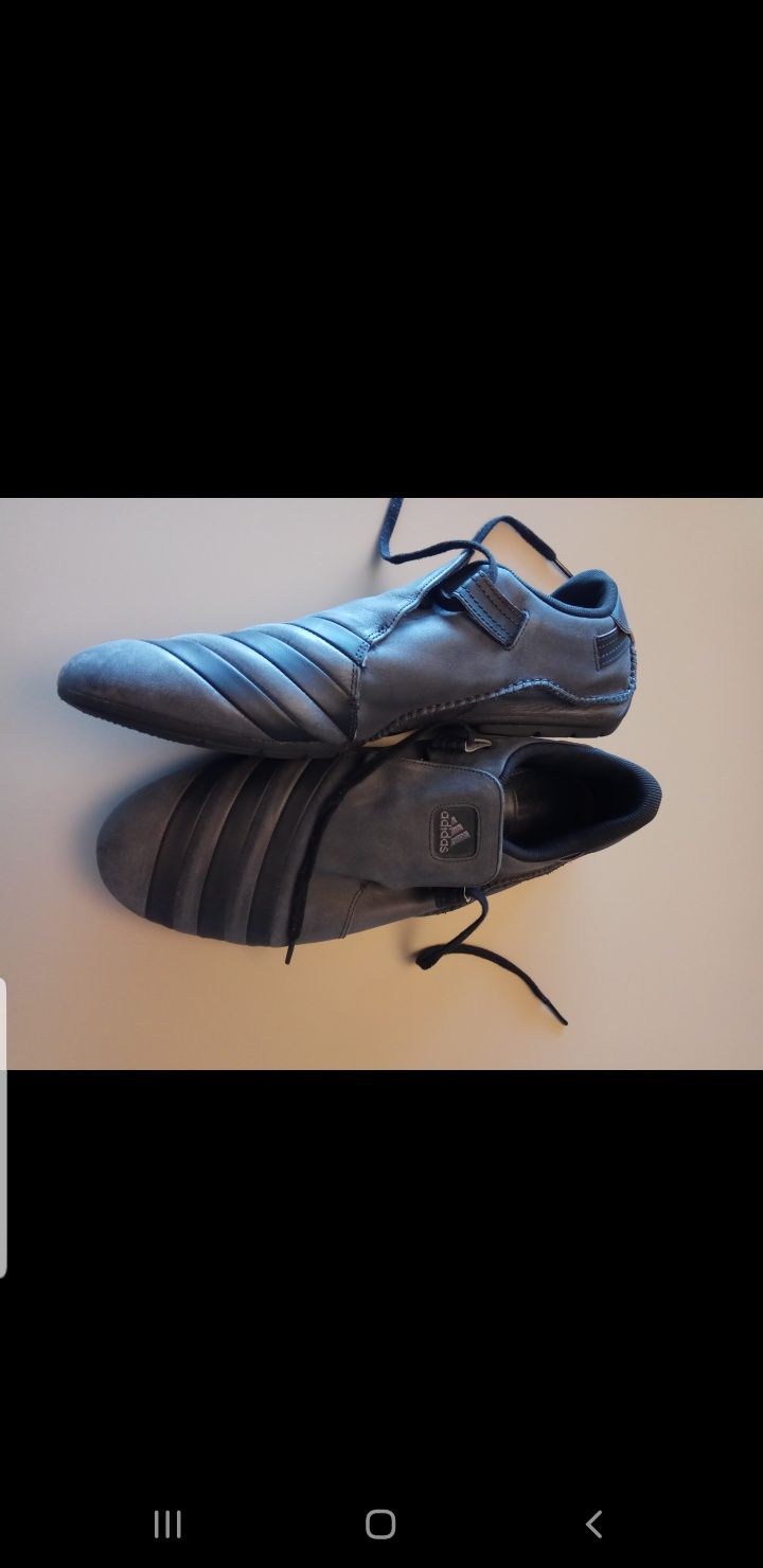Sneakerși alergare Adidas, piele naturala, absolut impecabili, 46