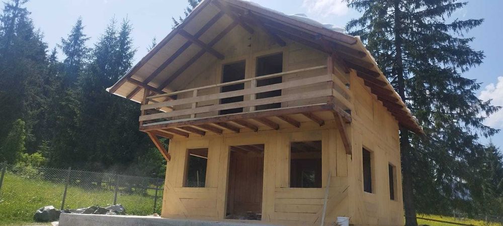 Case lemn, candelabre, hand made