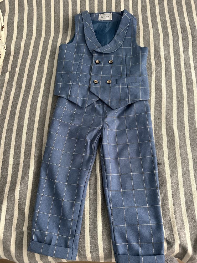 Moschino, Tommy hilfiger, Dsquared2, Guess, Boss kids