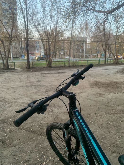 горный велосипед AVA