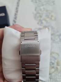 Часы Casio новый