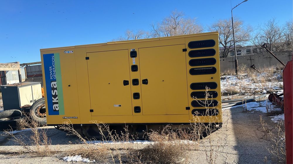 Продам дизельный гинератор