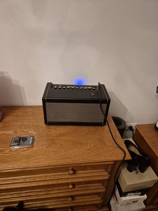 Vand amplificator spark 40 +husa si cablurile lui