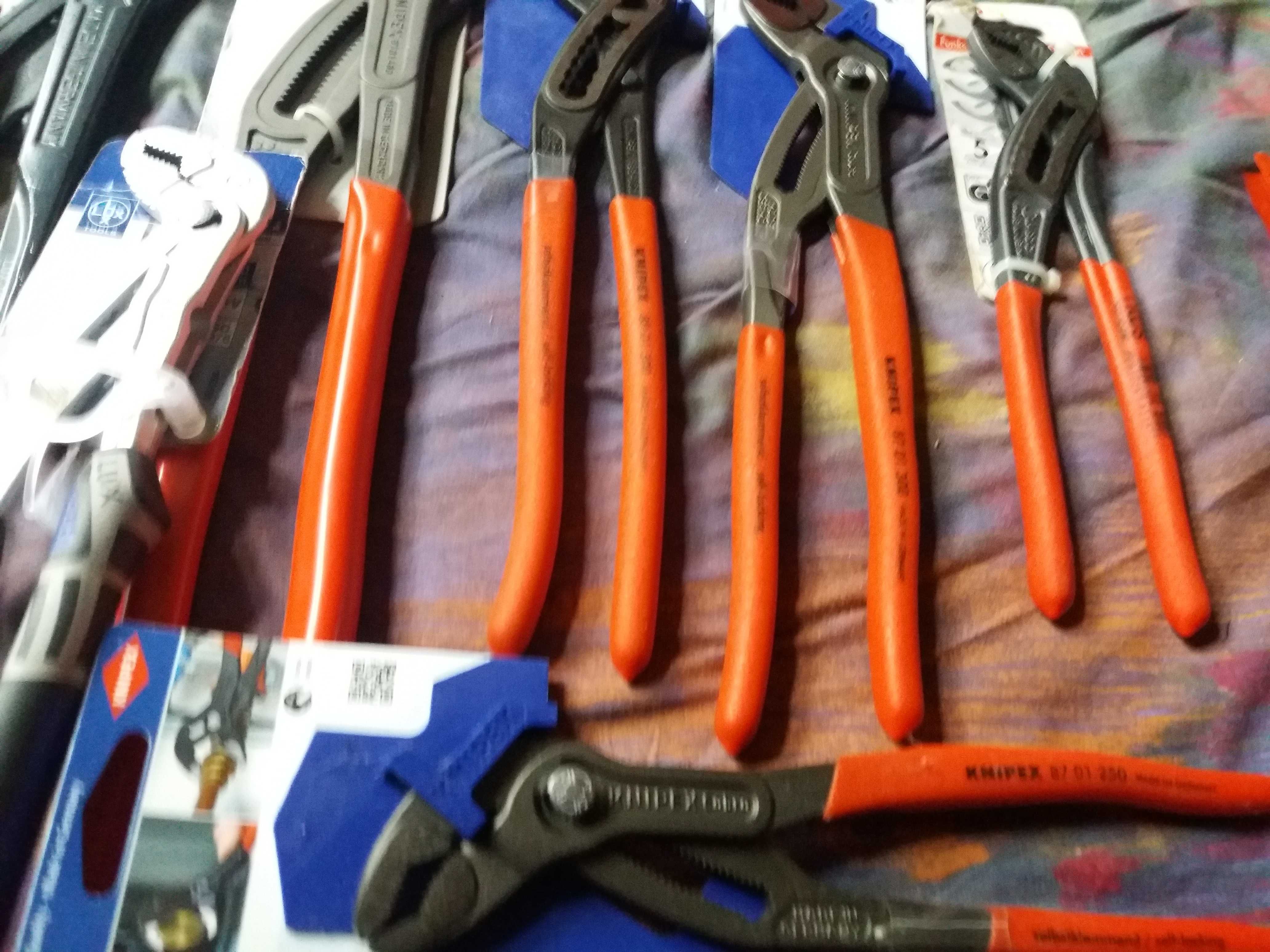 Clesti uriasi  reparat barci motor   knipex solingen