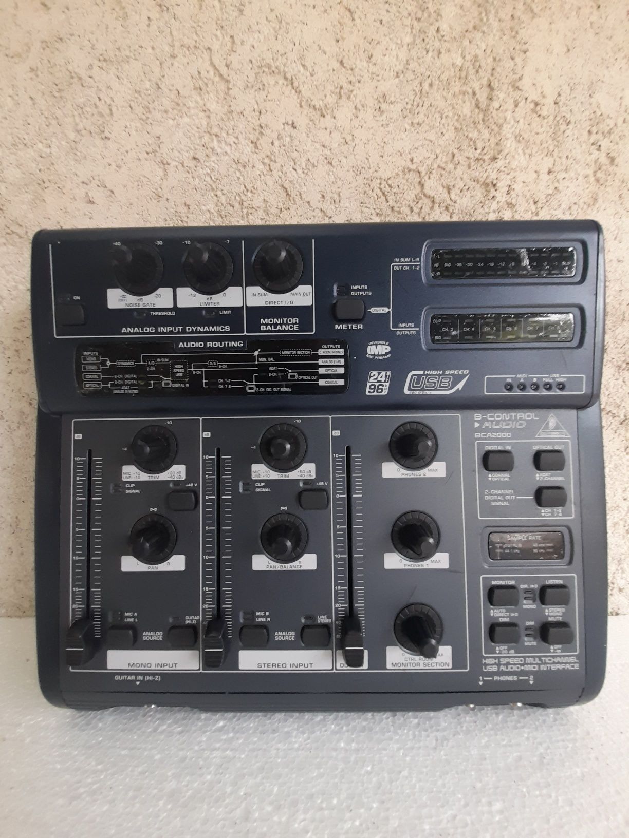 Behringer BCA2000 interfață control audio/MIDI( voce / instrumente)