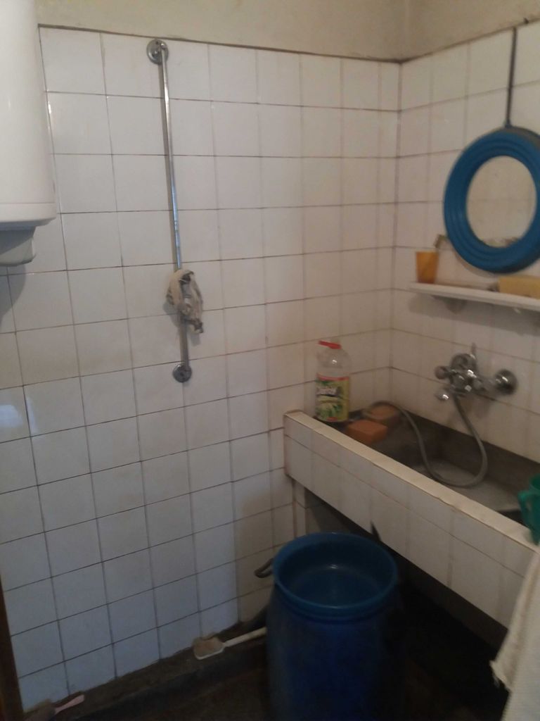Продава се Тристаен апартамент в Велико Търново, Център - 86 кв.м за 954 €/кв.м - Снимка #3