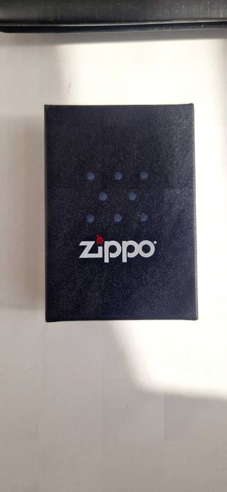 Bricheta Zippo clasica