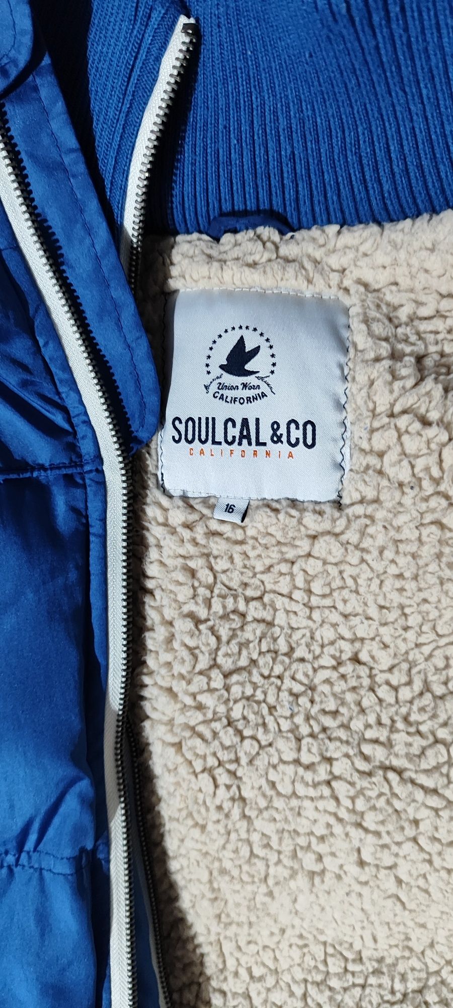 Vând geaca îmblănită Soulcal&Co