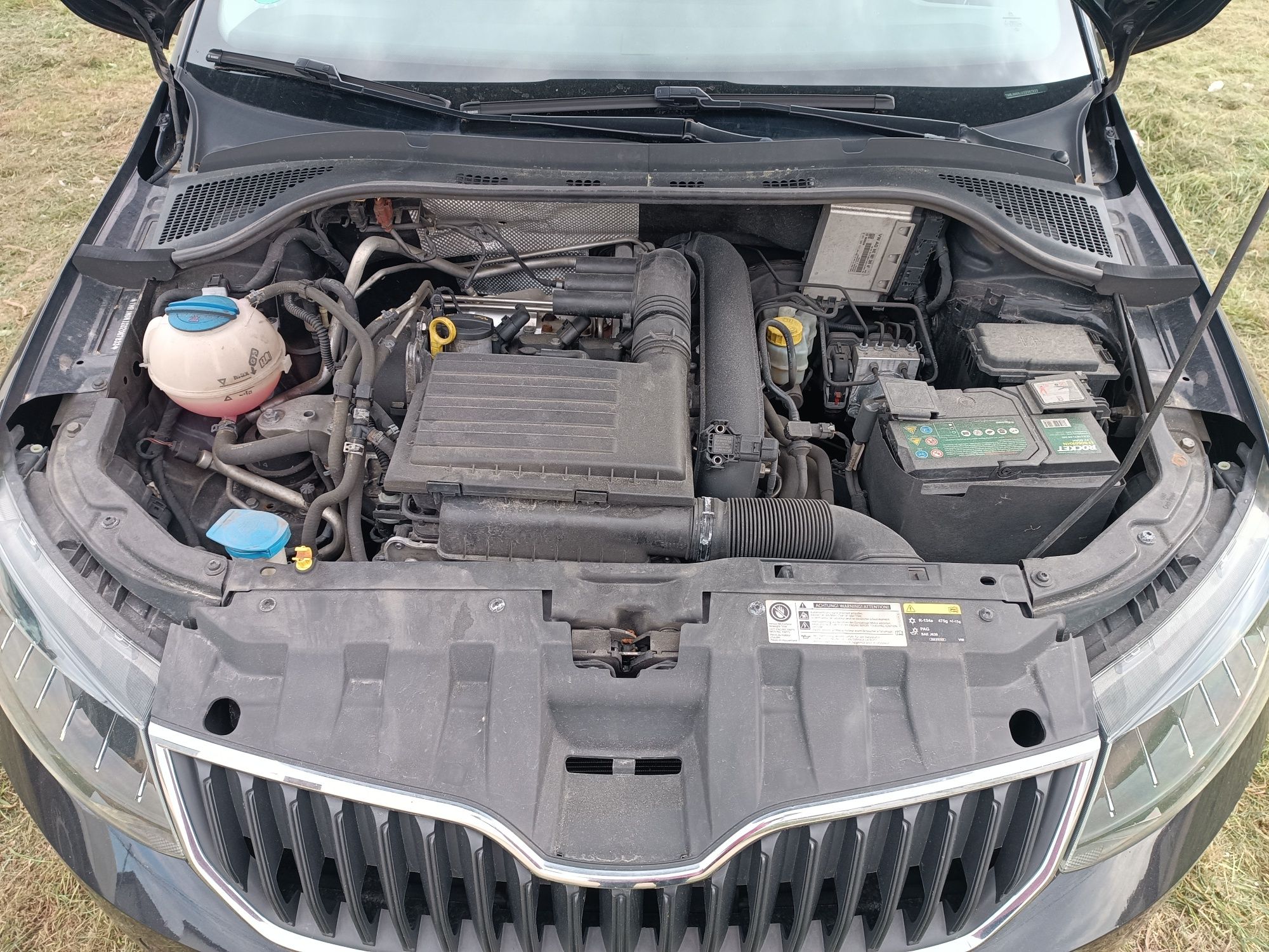 Skoda Fabia 3 / an 2016 / euro 6 / benzina / avariat