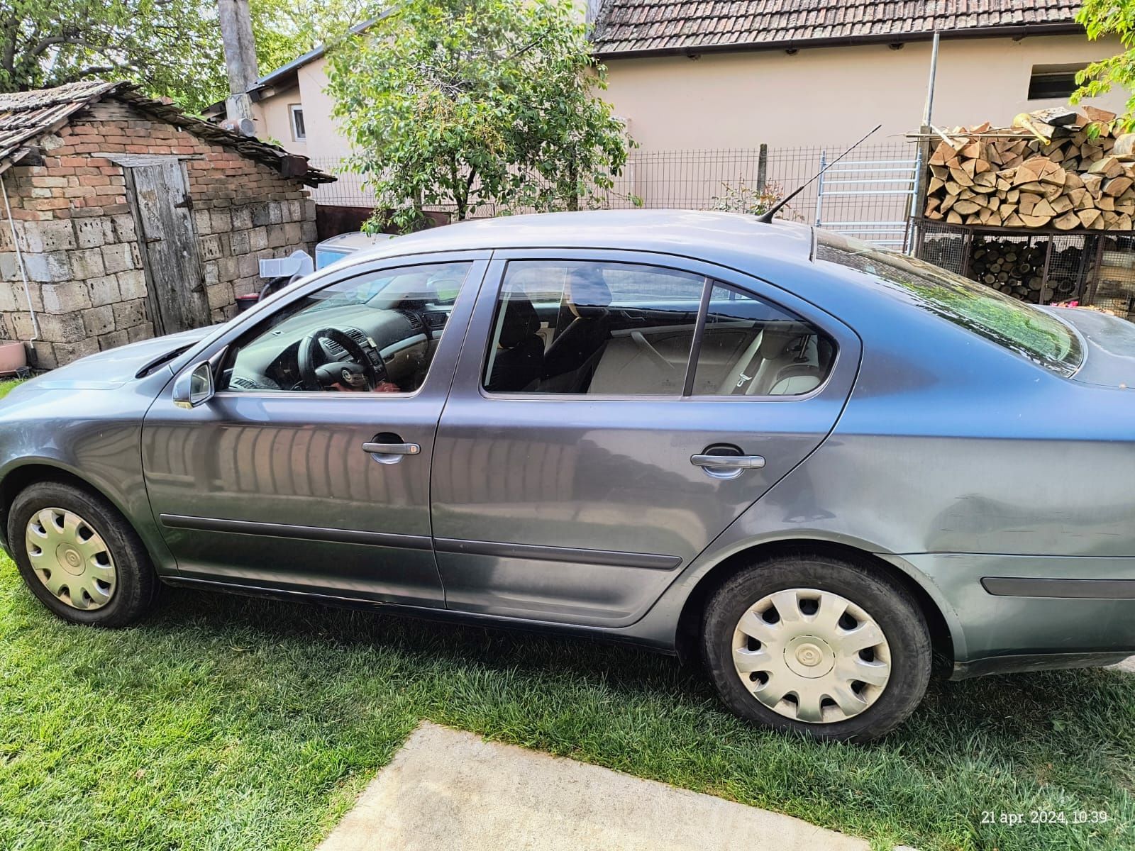 Skoda octavia2 1.6 mpi