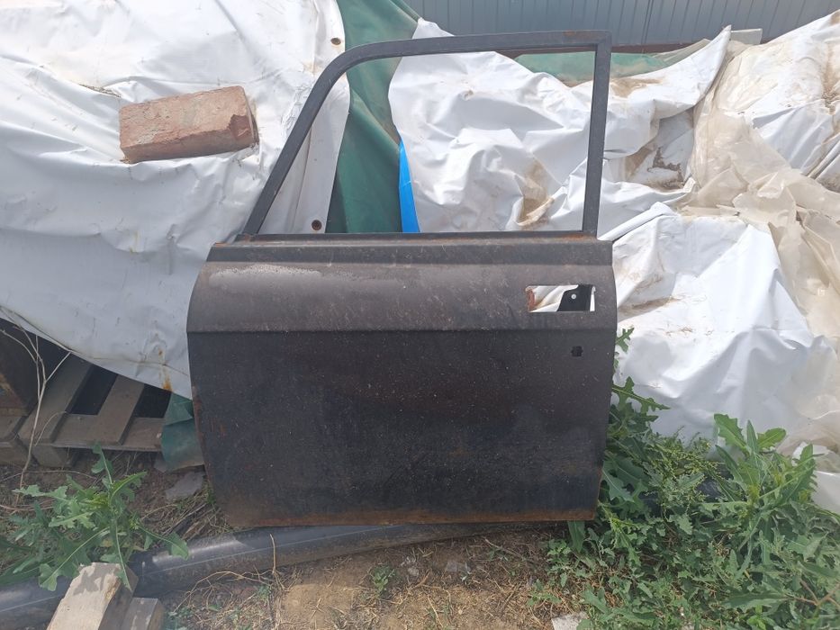 Двери азлк москвич