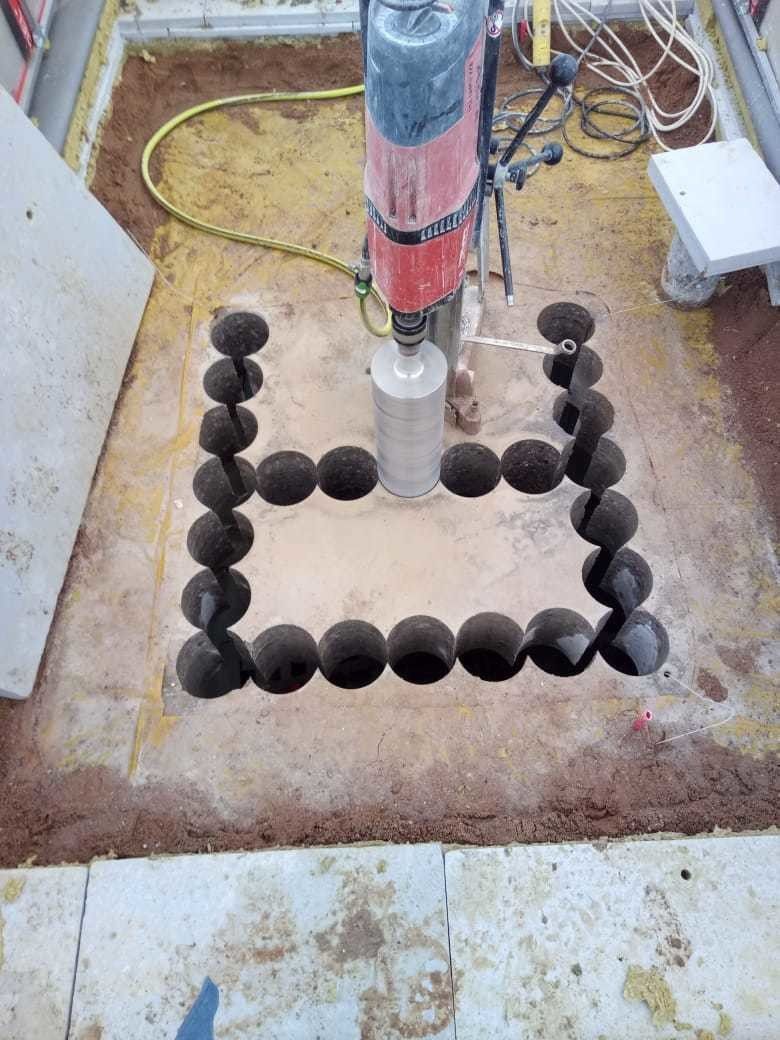 Beton teshish xizmati, Almazni bur gisht biton devolarga teshish