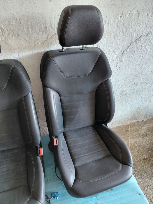 Interior Mercedes ML W166 Piele neagra combinata cu alcantara