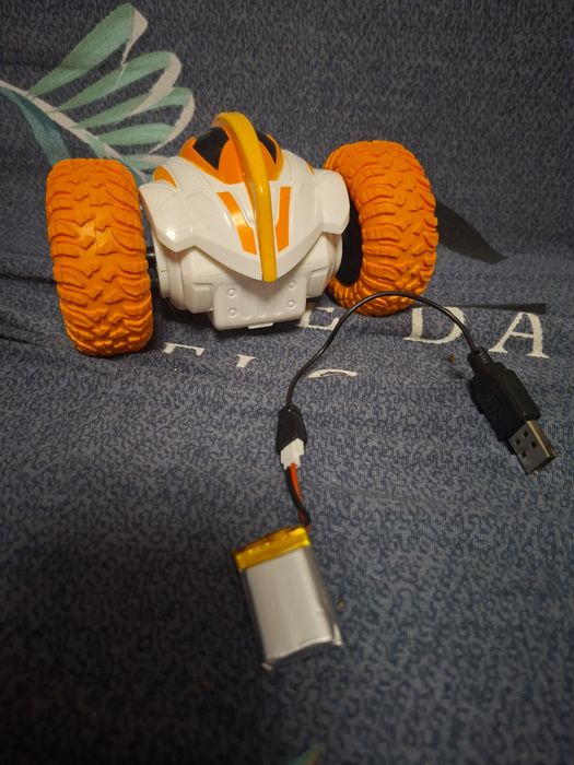 2 masinute +elicopter cu telecomanda