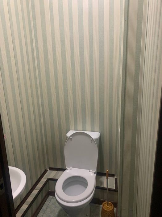 Chilonzor tumani 19mavze 64 uy 13 xonadon, 7 qavat. 3 xona.