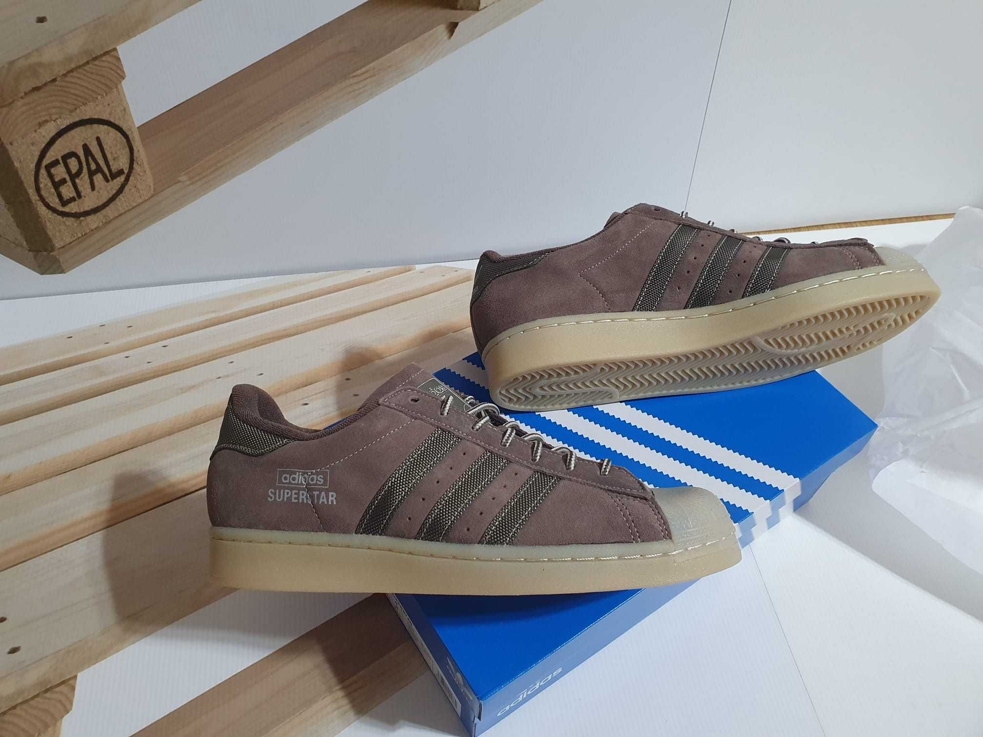 Adidas Superstar masura   44  si 45 1/3 originali noi in cutie