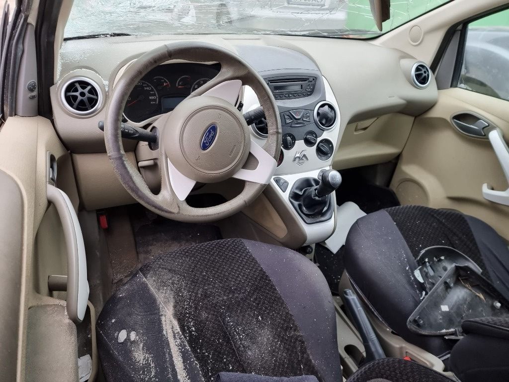 bara fata armatura luneta capota trager calandru radiator apa clima far stanga dreapta  Ford Ka motor 1.2 benzina FP4 dezmembrez