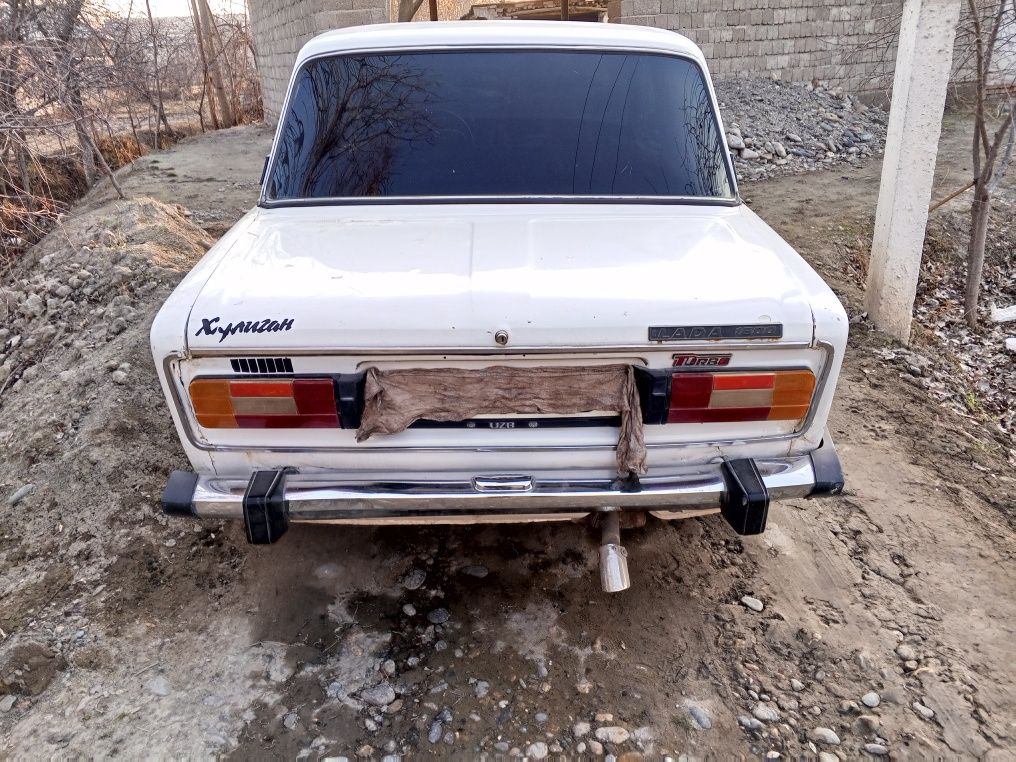 Vaz 2106 avtomobil sotiladi