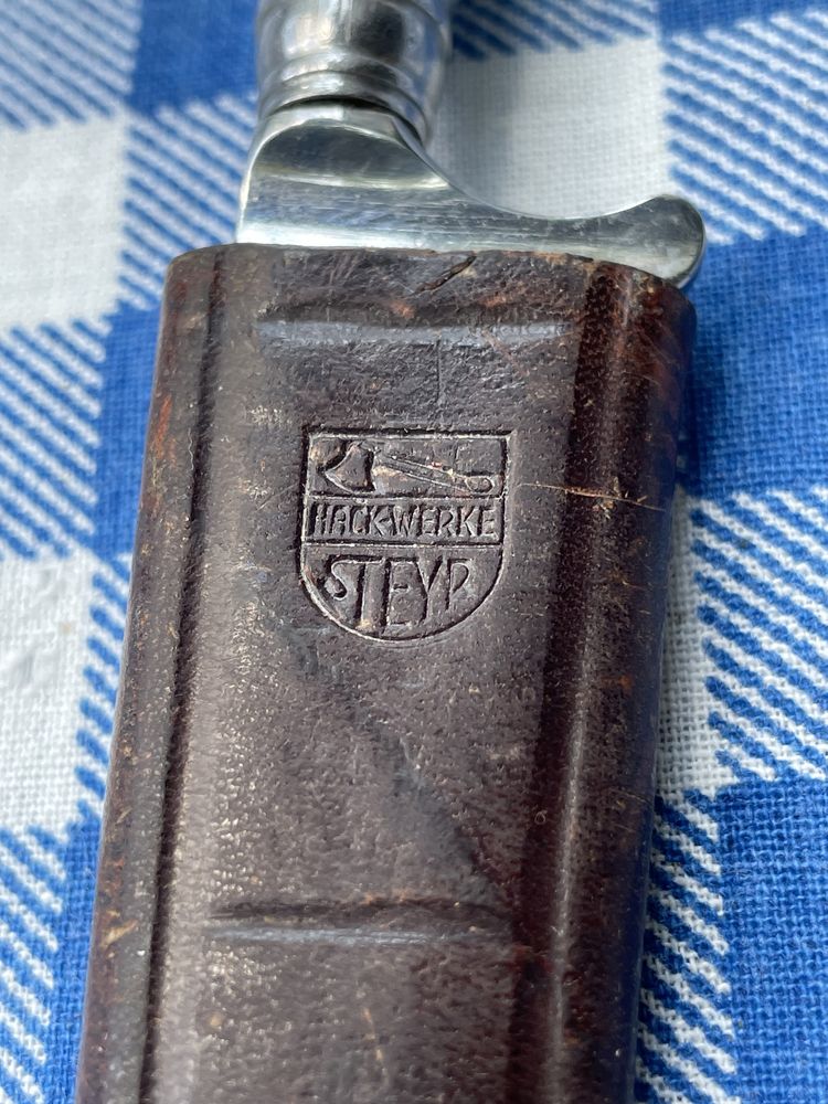Cutit vanatoare Steyr anii 1930