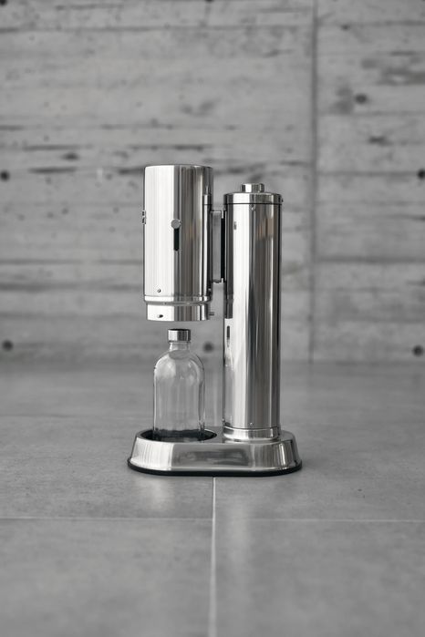 Aarke carbonator PRO cu butelie plină Sodastream