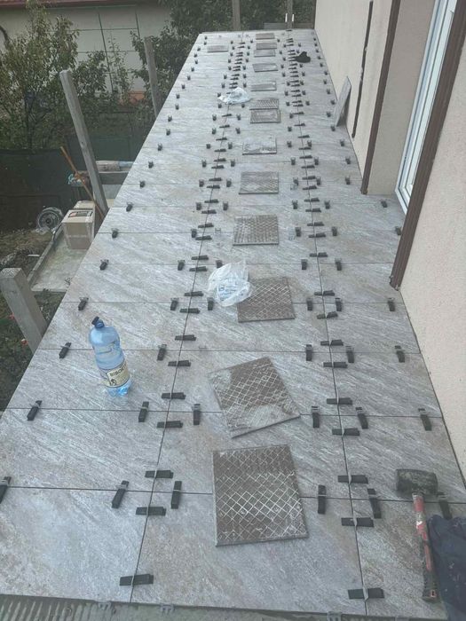 renovări complete / finisaje / calitate garantată / construcții