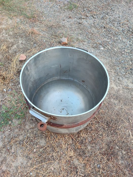 Продам ёмкость из нержавеющей стали