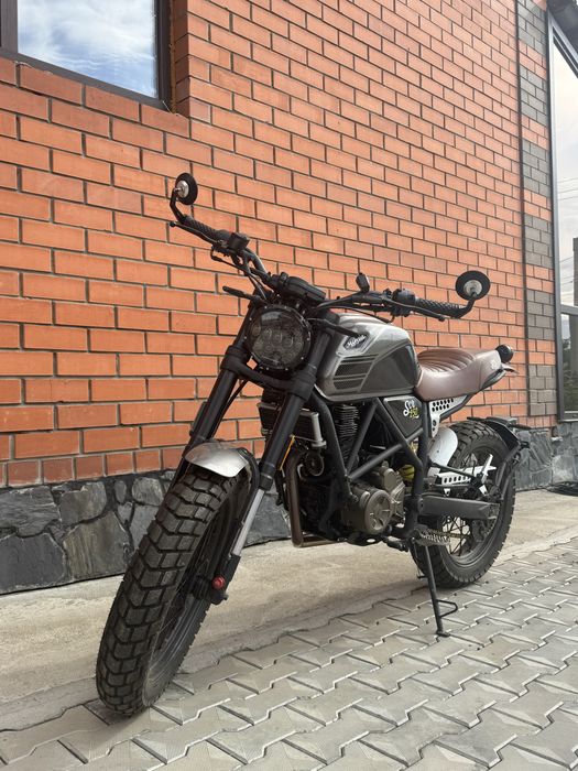 Продам мотоцикл MINS SCR 250