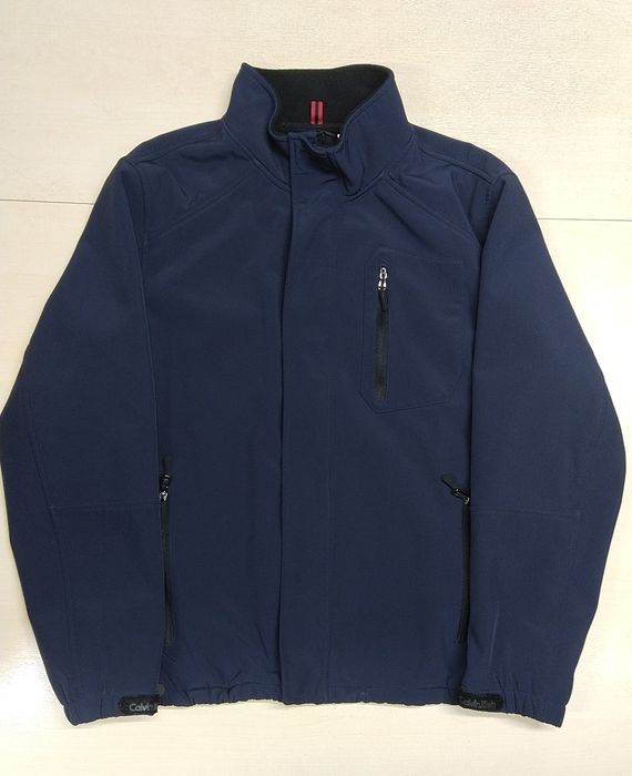 Куртка для мужчин. Бренд: Calvin Klein 52р. США. Подарю свитер на фото