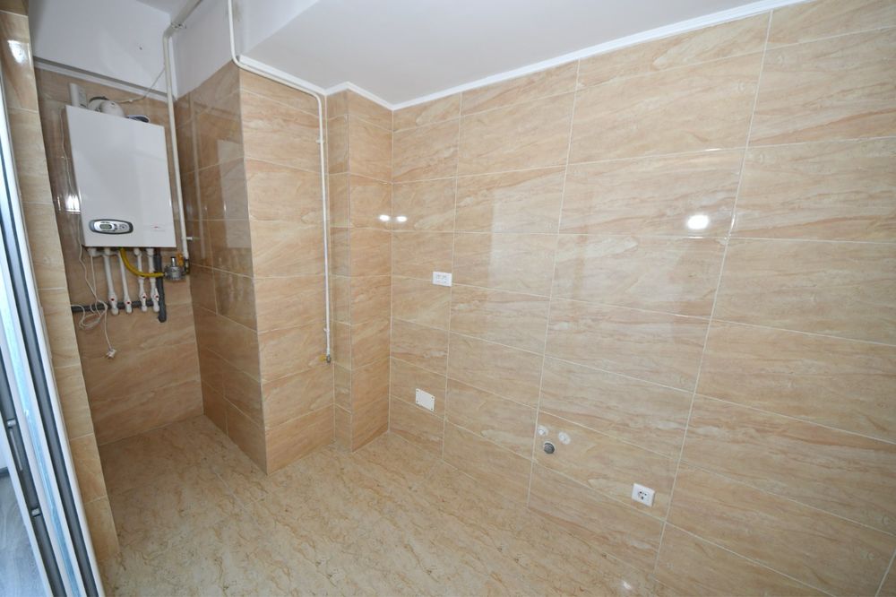 Închiriez apartament 2 camere,  italian Rezident