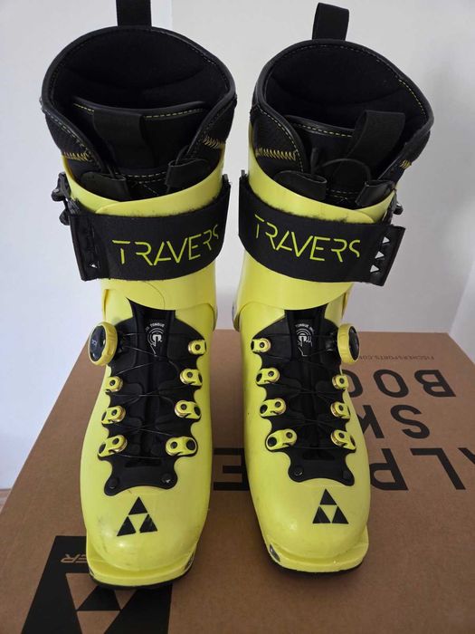 Продавам FISCHER TRAVERS CS 265/41 2/3