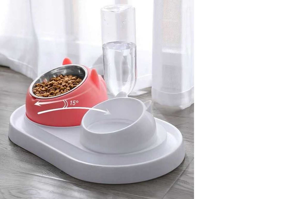 Поилки и кормушки для животных