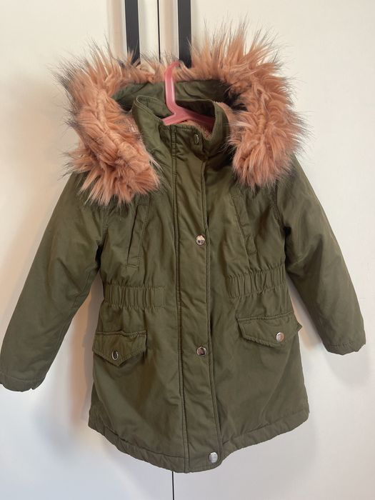 Зимно яке за момиче 104-116см  Terranova