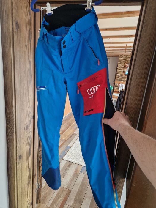 Ски екип ZIENER  Audi