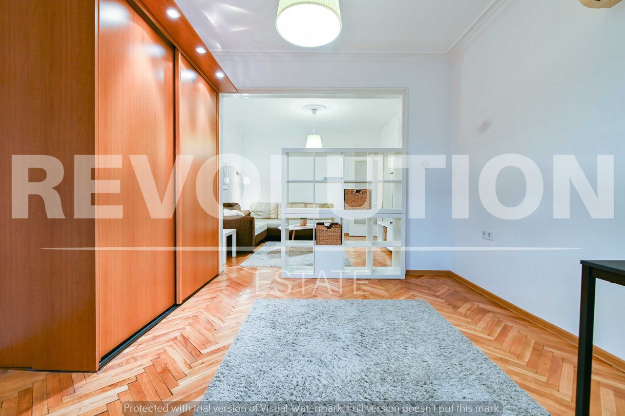 Дава се под наем Тристаен апартамент в София, Център - 86 кв.м за 800 € - Снимка #4