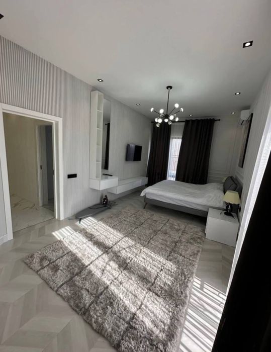 Сдаётся 3х ком квартира | Ц-1