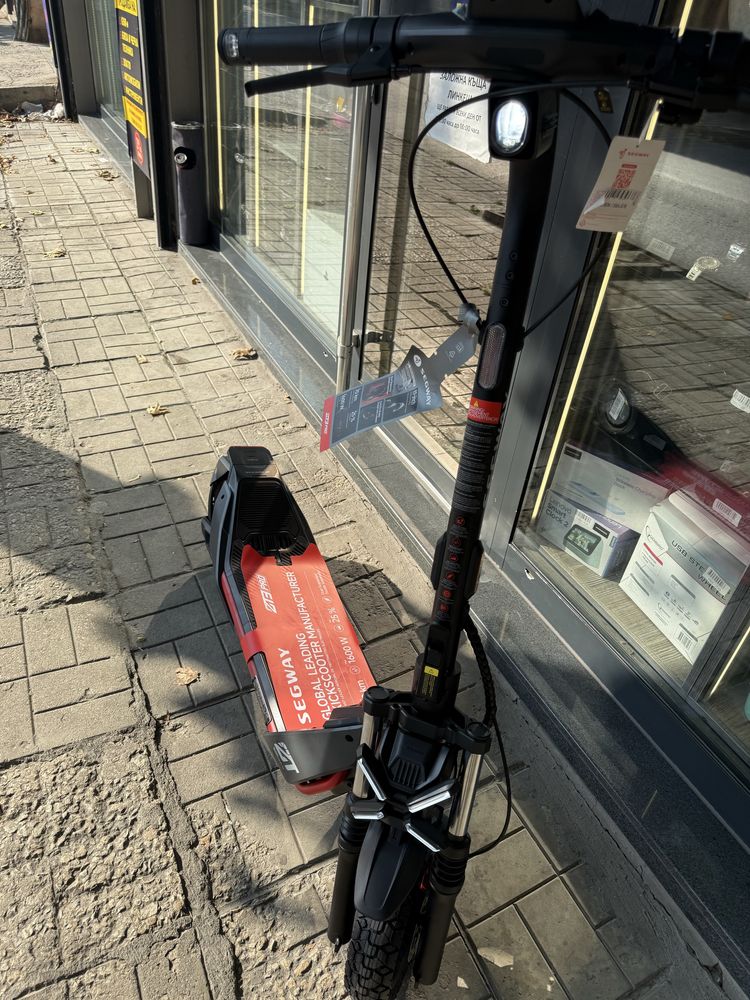 ЧИСТО НОВА!! Segway ZT3 PRO 1600W