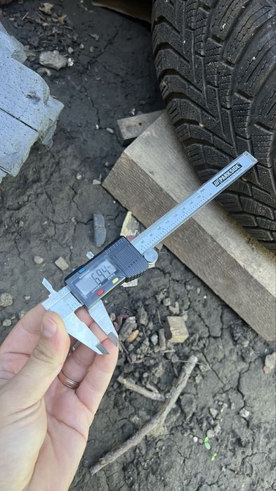 Anvelope iarna 215 65 r16 2023