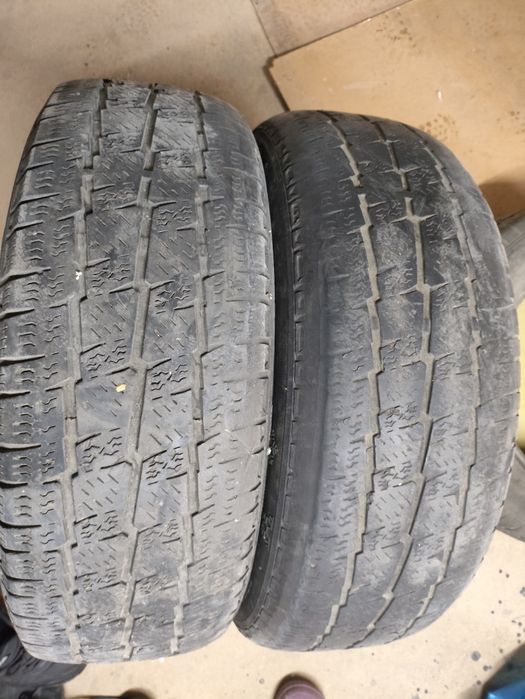 Шины зимние 215/65/16