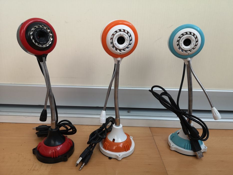 PC calculator camera noua HD 32 Mega pixels, built - in microphone