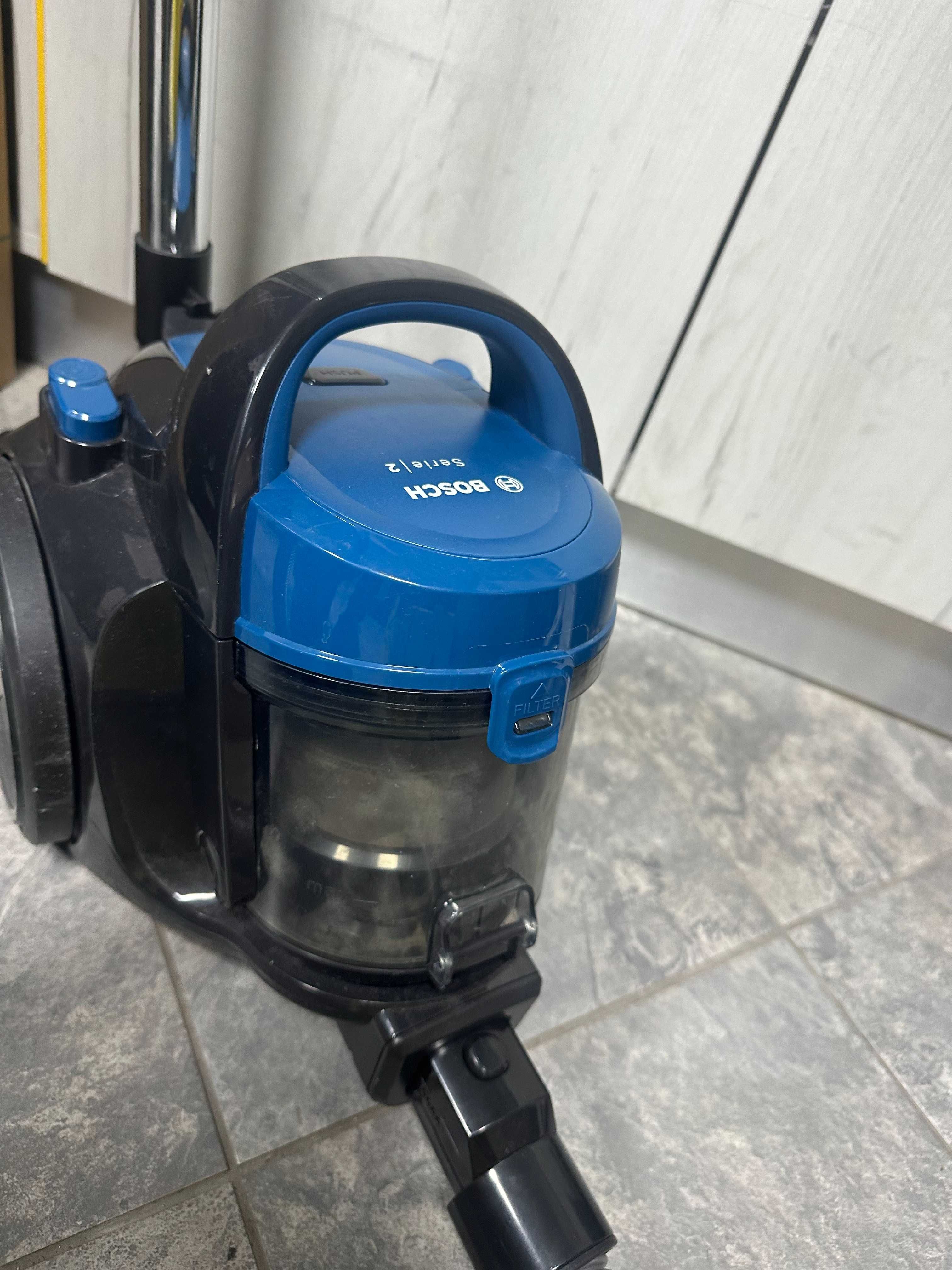 Прахосмукачка без торба BOSCH BGS05A220 1.5 L